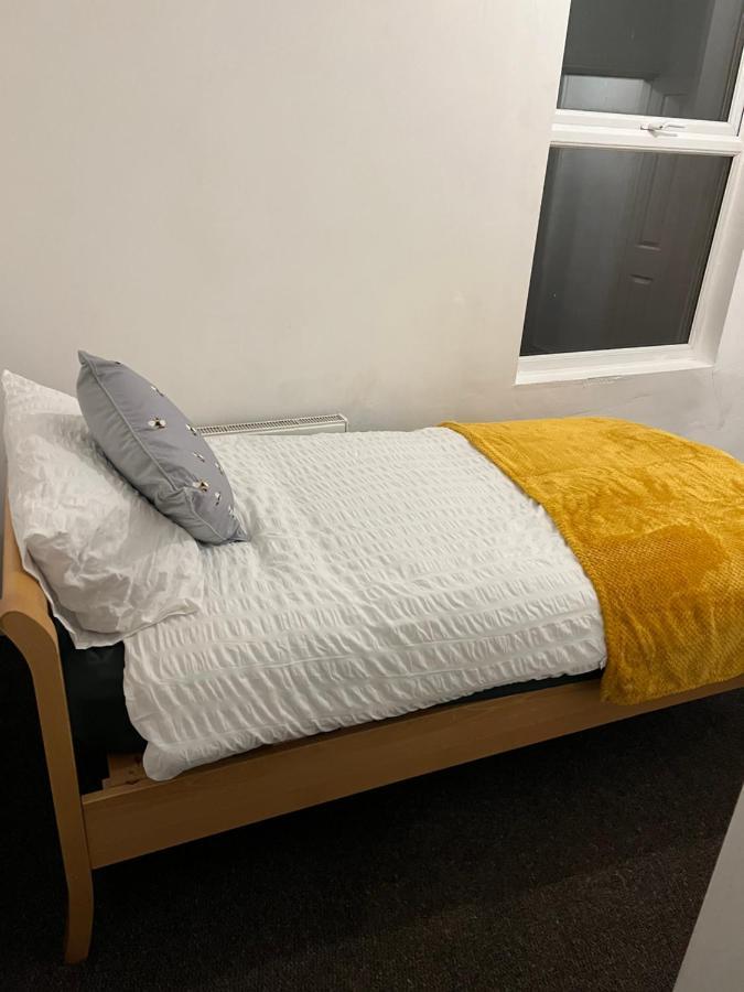 Superb Lime Guest House Shildon Bagian luar foto